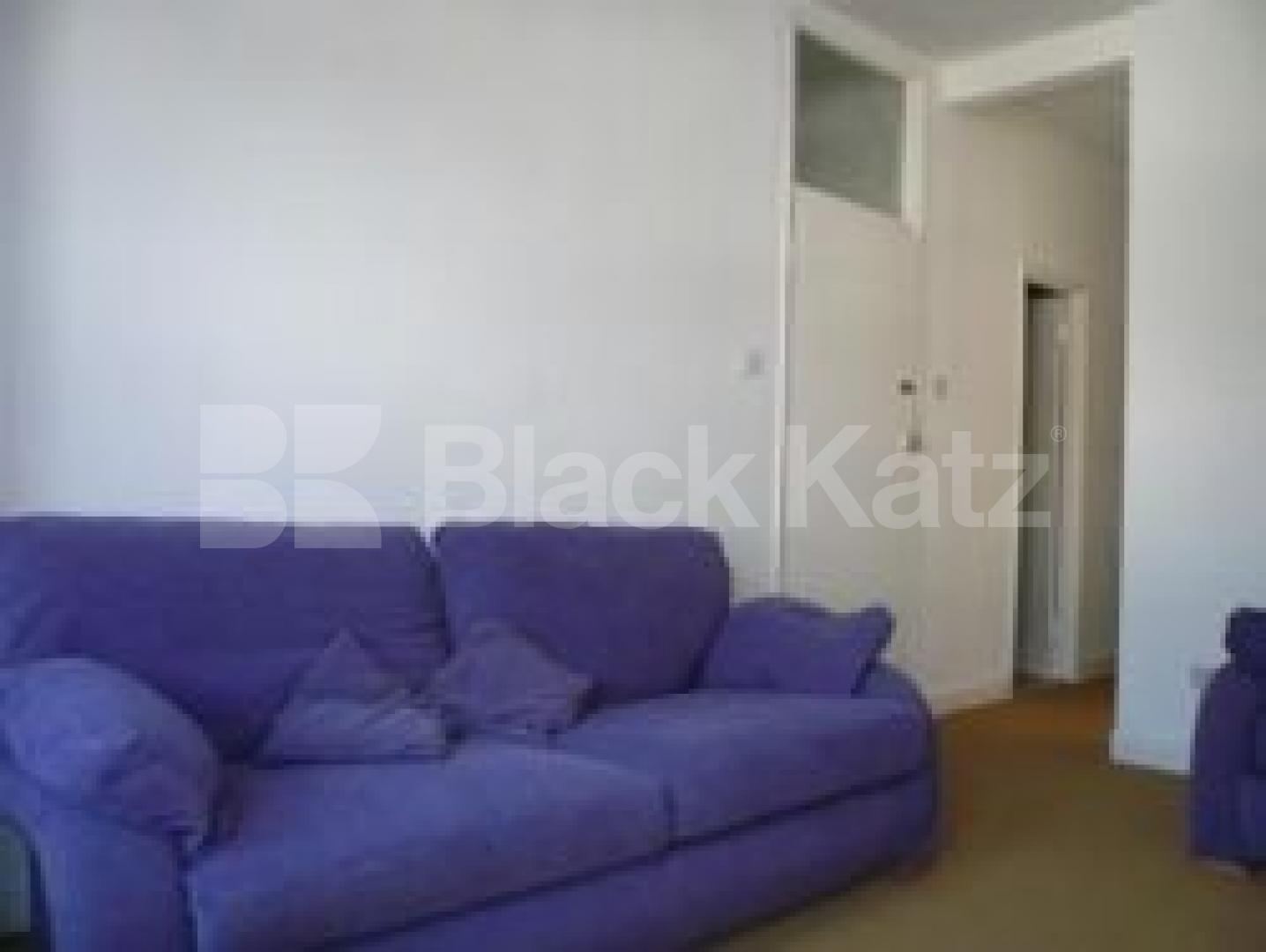 			2 Bedroom, 1 bath, 1 reception Flat			 Hampden Road, TURNPIKE LANE N8